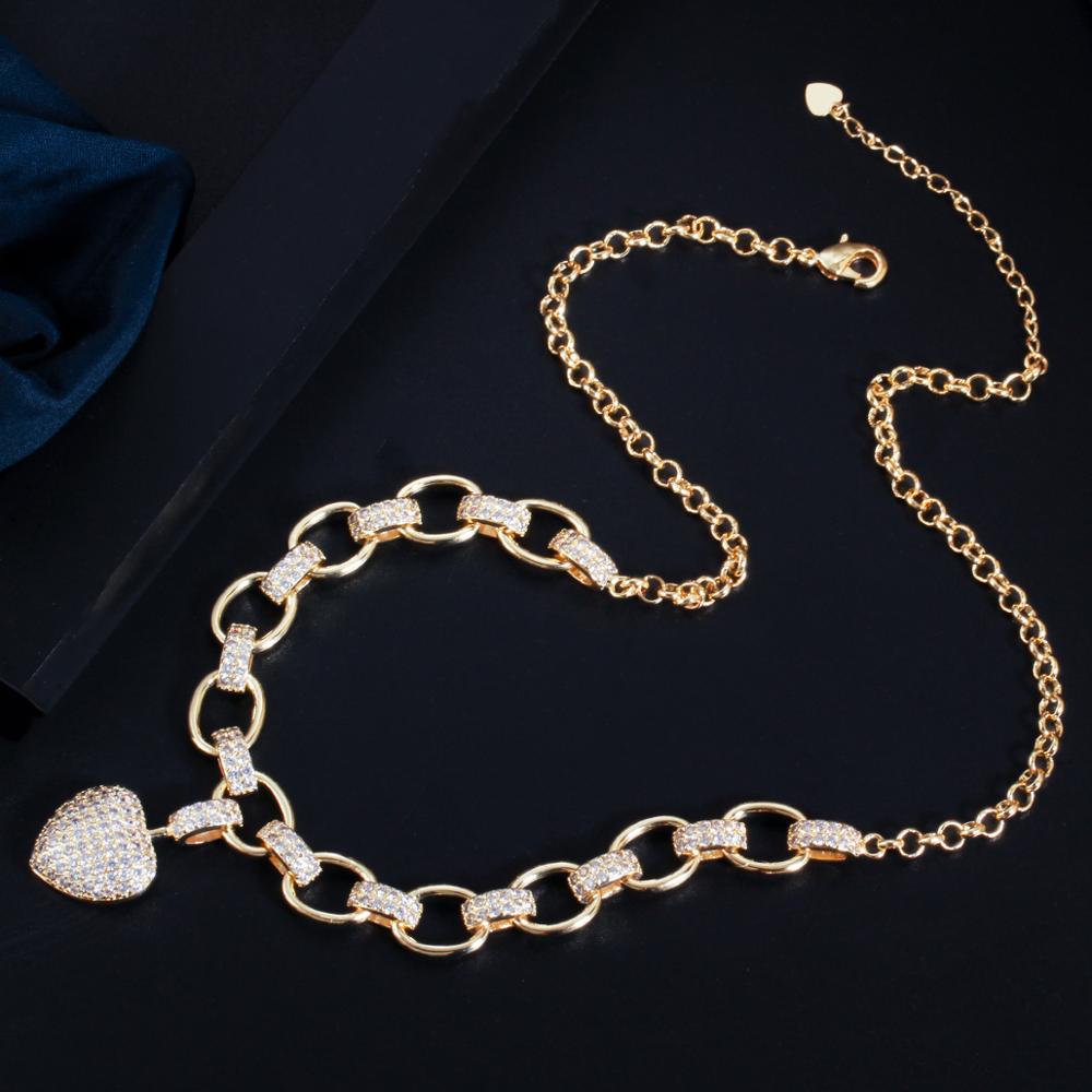 Cadena y Pulsera Incrustadas con Circonita