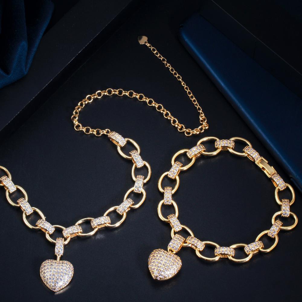 Cadena y Pulsera Incrustadas con Circonita