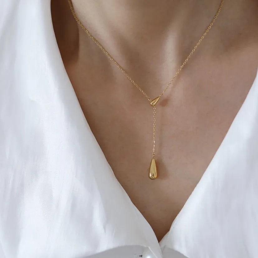 Collar Lariat con Colgante en Forma de Gota
