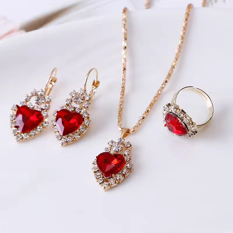 Conjunto de Joyas Corazón Enamorado - Collar, Aros y Anillo